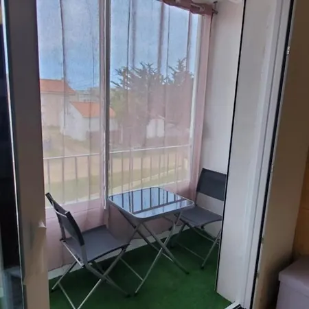 Mes A La 생장드몽